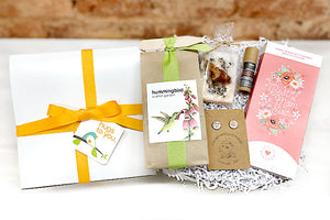MOM HUGS HUG BOX  - A meaningful gift for the mom in your life! Send a hug for Mothers Day or a Birthday gift. Filled with local, handmade, natural goodies.