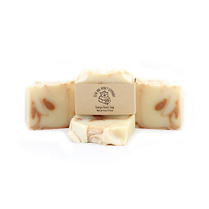 GEORGIA PEACH SOAP - Pure, raw honey infused with peach essential oils by Bear Hug Honey and their hardworking bees in Georgia. A nourishing and happy way to start the day.