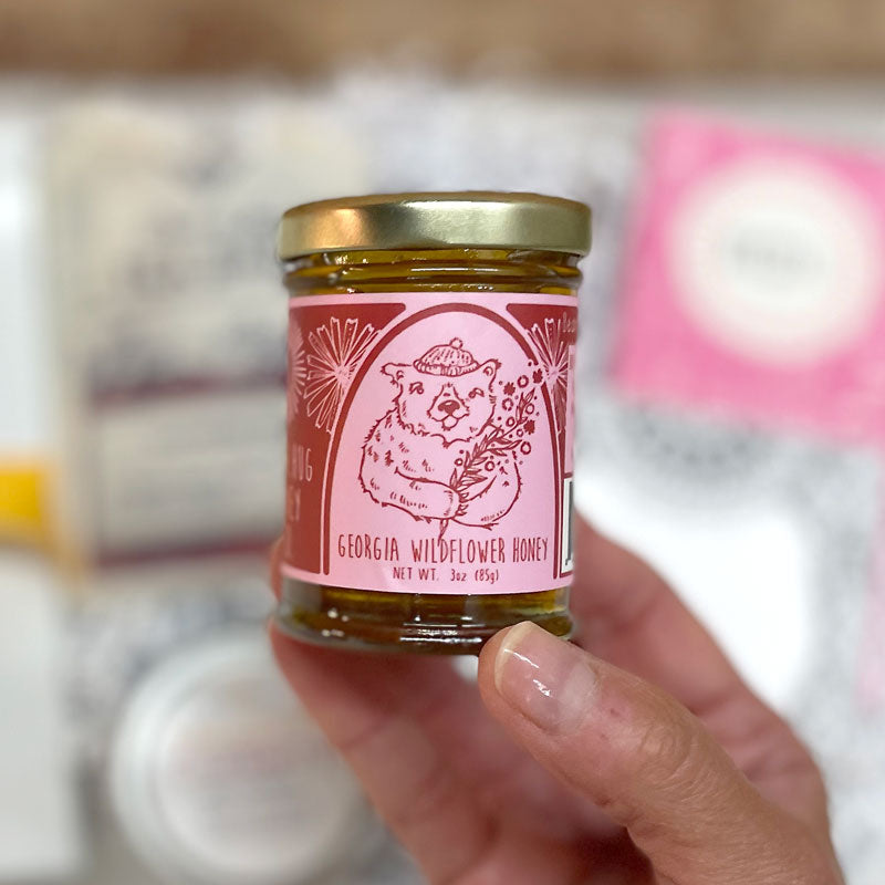 Send them Berry Big Hugs and give them a hug from afar. A sweet and meaningful gift box for birthday, thinking of you, get well soon or thank you.